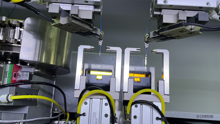 全自動端子插殼機(jī) AI視覺引導(dǎo)插入